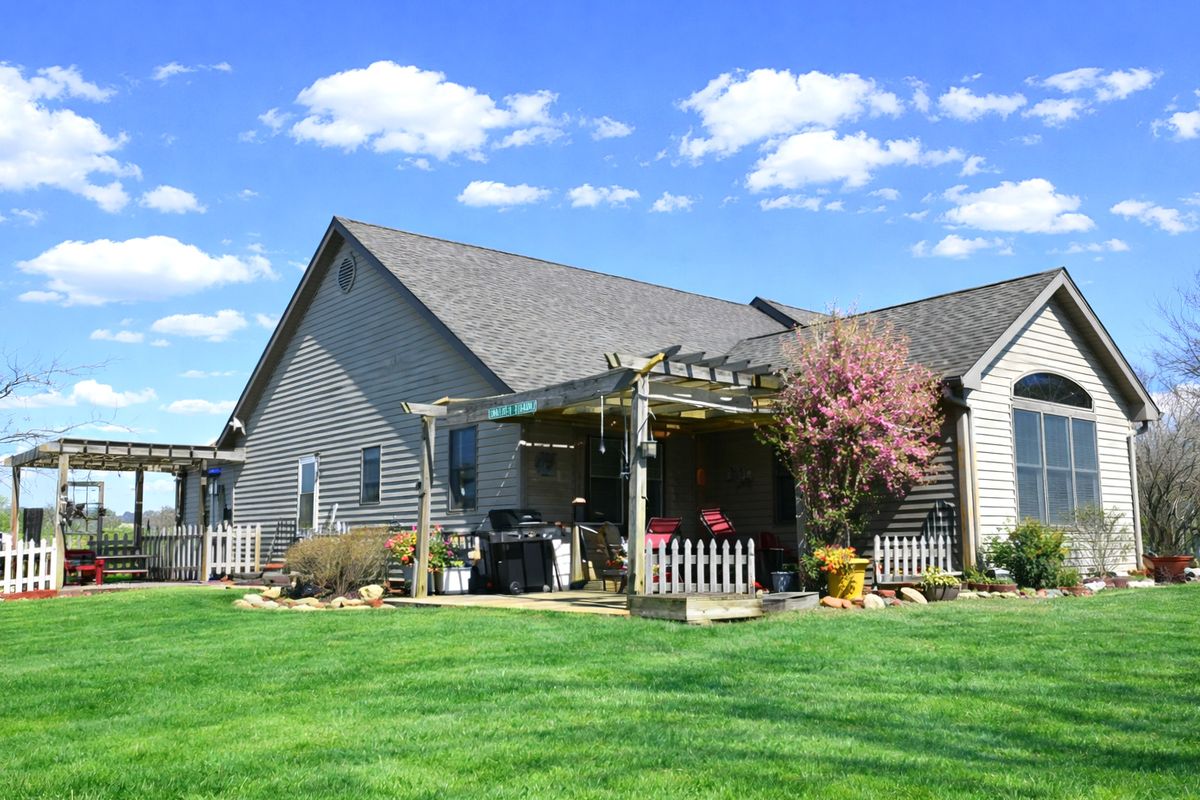 29194 Deer Valley Drive #A, Deer Grove, IL 61243