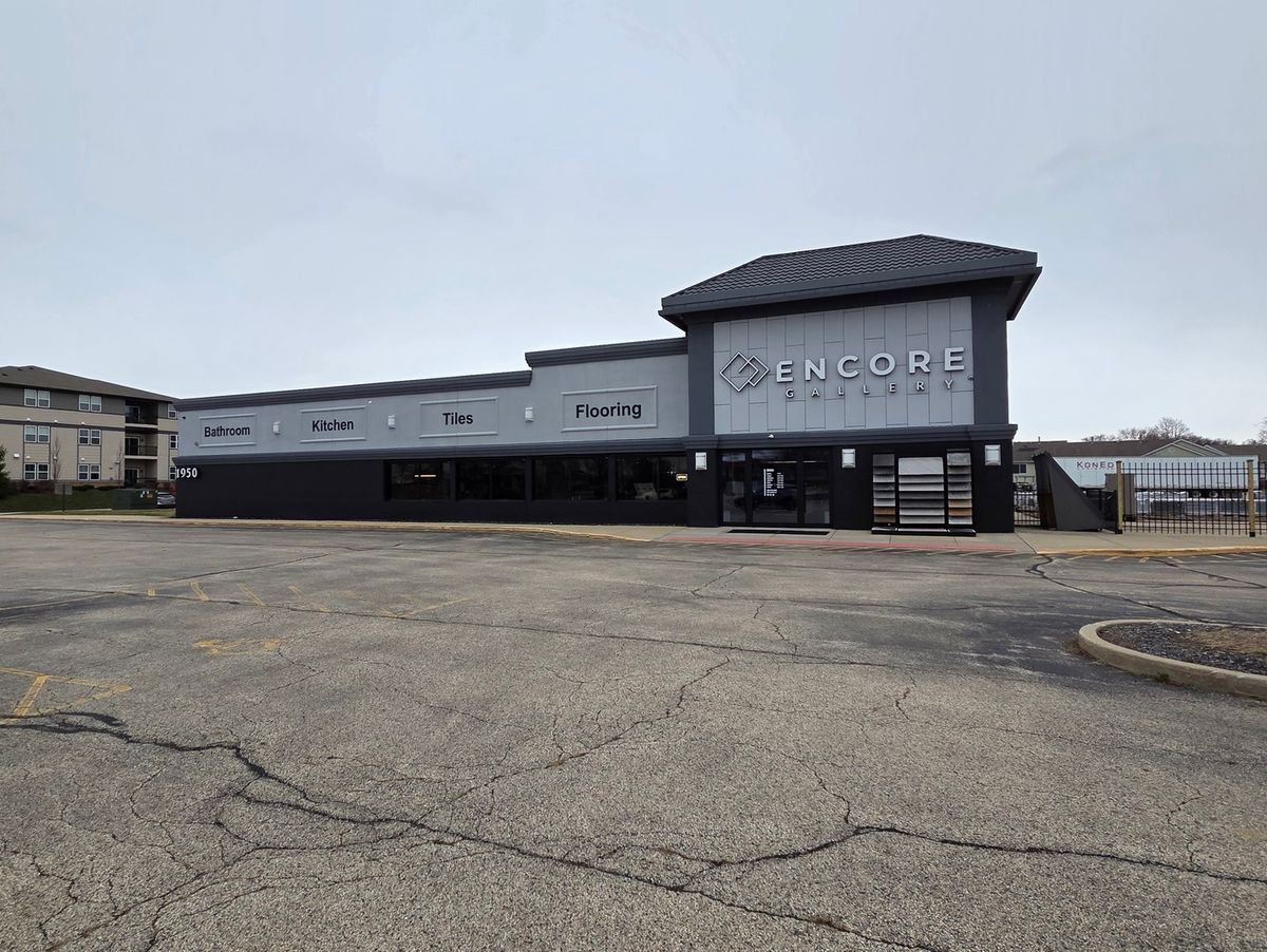 1950 Lincoln Highway, St. Charles, IL 60174