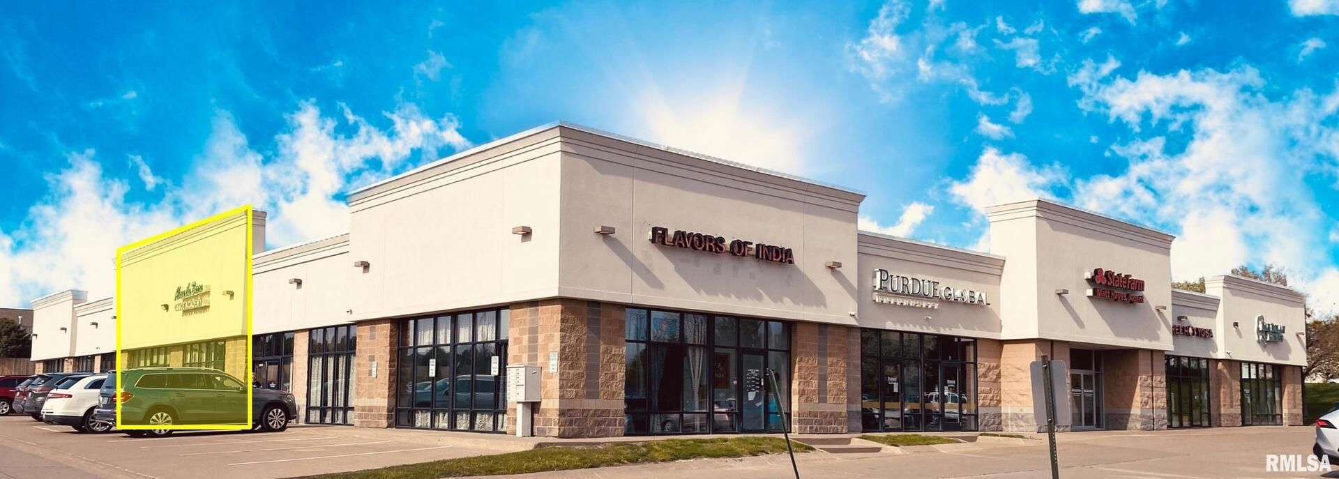 2660 E 53RD Street #9 — Davenport, IA 52807