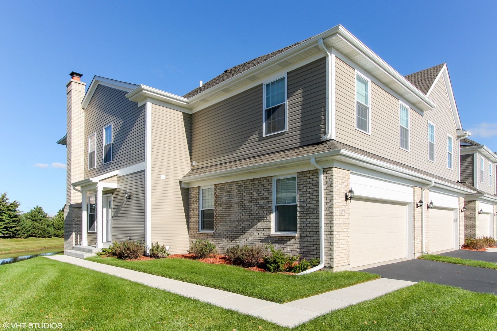 1154 Megan Court — Elgin, IL 60120