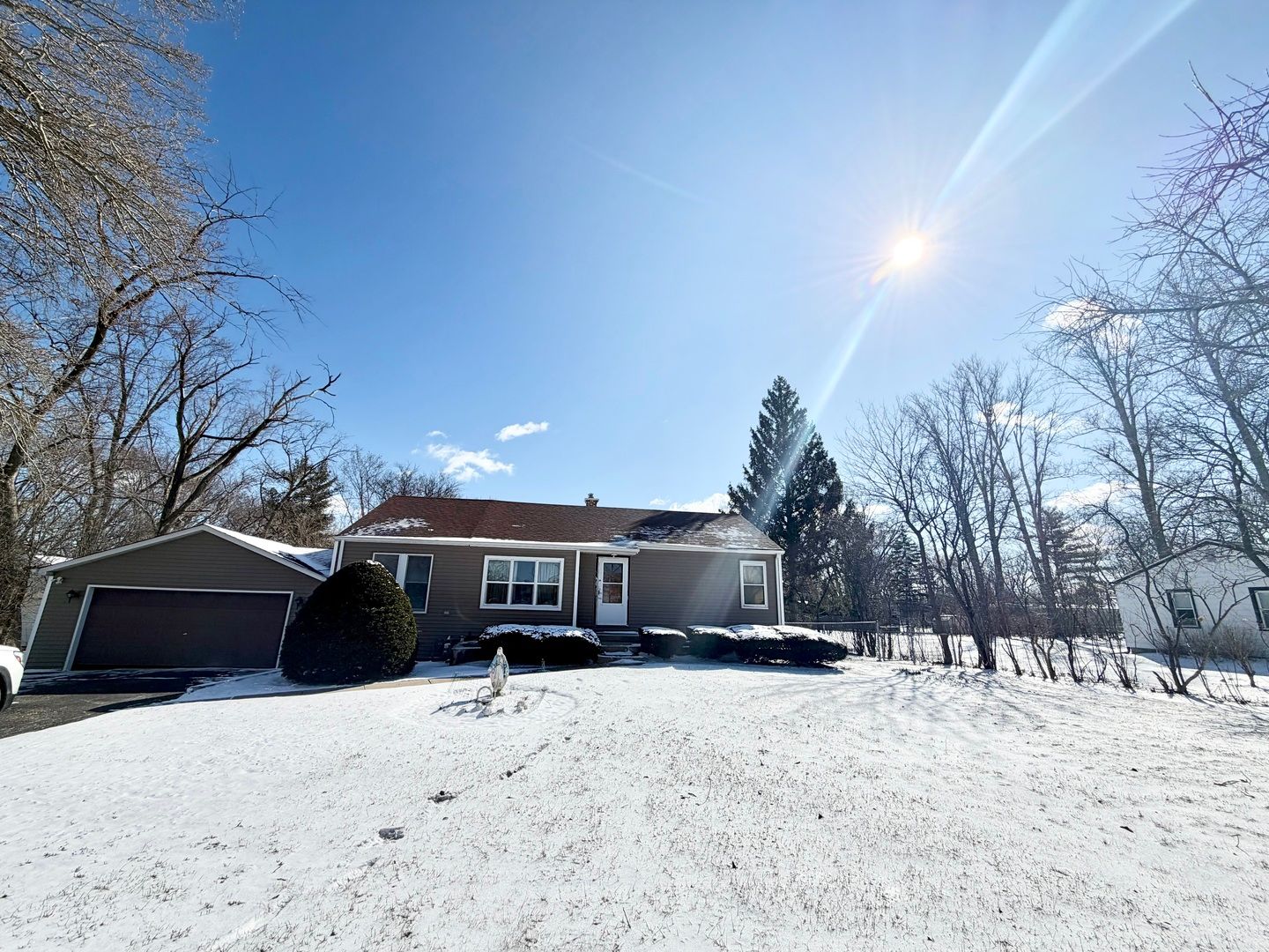 701 Anthony Trail — Northbrook, IL 60062