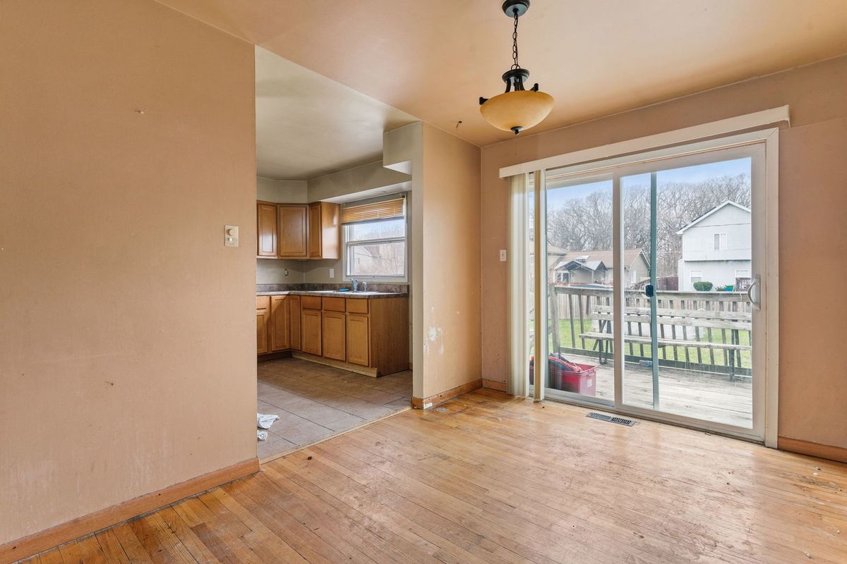 720 Blackhawk Drive, University Park, IL 60484