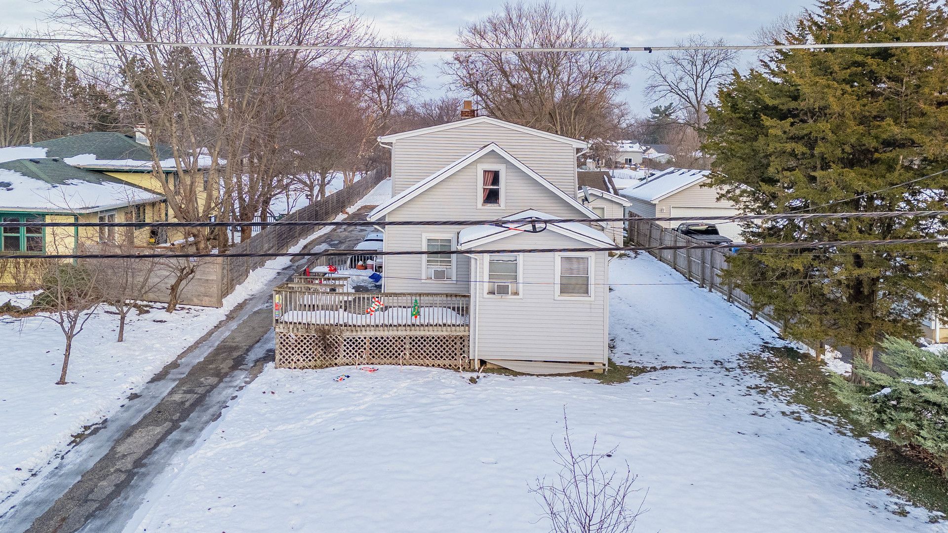513 N Park Street — Westmont, IL 60559