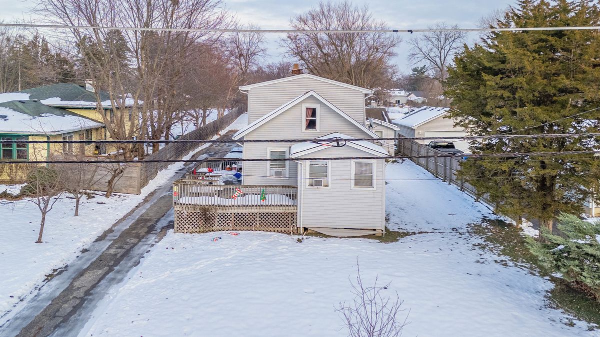 513 Park Street, Westmont, IL 60559