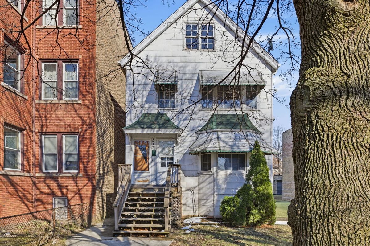 3939 Kostner Avenue, Chicago, IL 60641