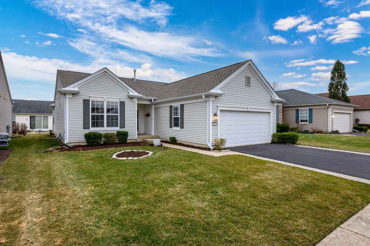 13497 Wildwood Lane, Huntley, IL 60142