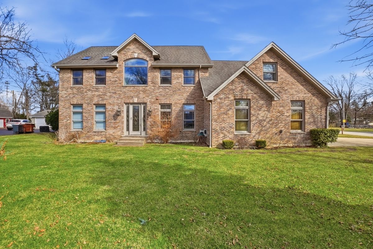 115 Woodlawn Road, New Lenox, IL 60451