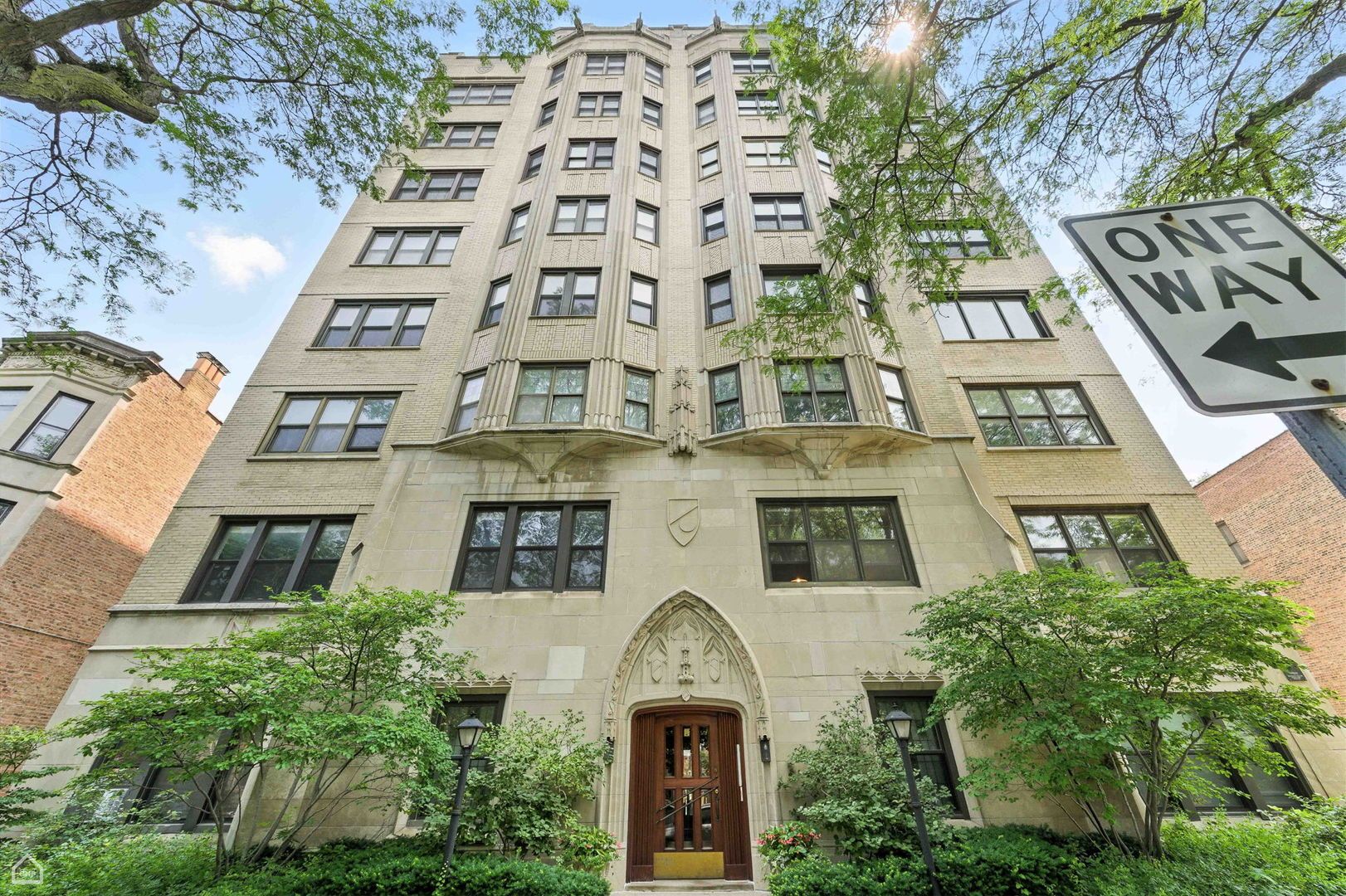 5715 S Kenwood Avenue #6N — Chicago, IL 60637
