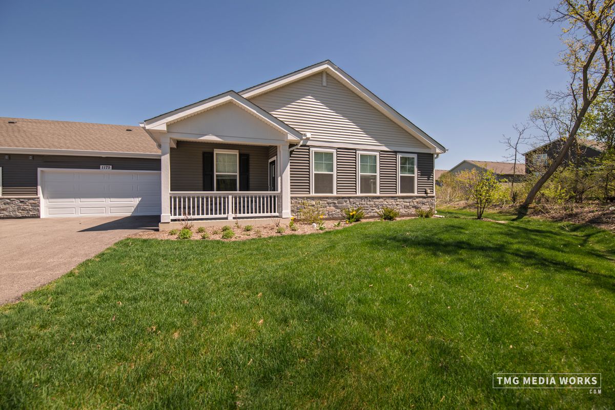 1175 Sonoma Court, Pingree Grove, IL 60140