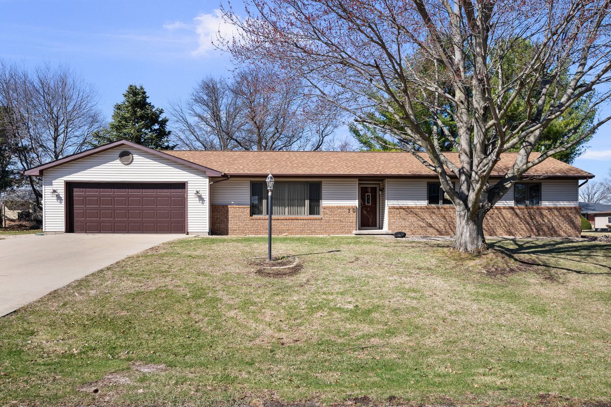 10 Pine Tree Court, Kewanee, IL 61443