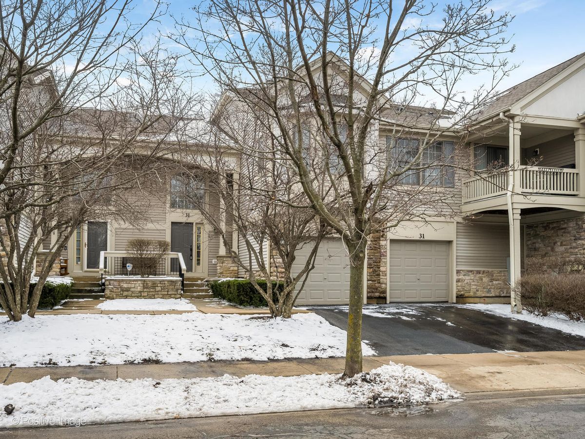 31 Orchard Lane, Palatine, IL 60067