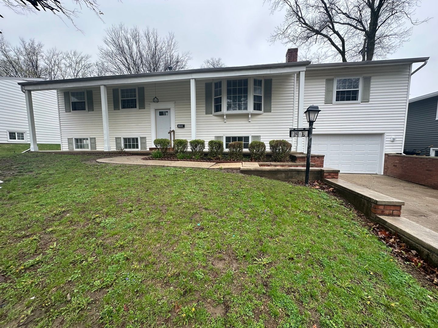 1406 Searle Drive — Normal, IL 61761