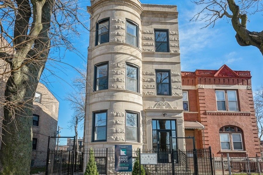 5021 S indiana Avenue #4F — Chicago, IL 60615