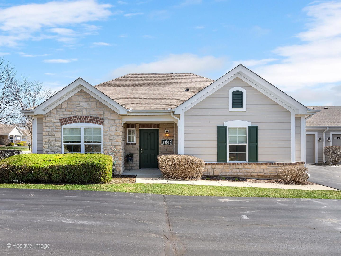 23825 W Dayfield Drive — Plainfield, IL 60586
