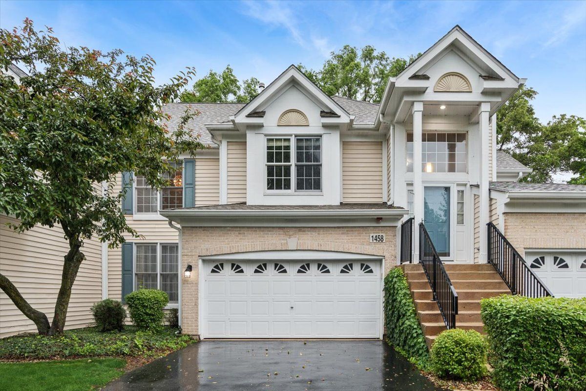 1458 Whitespire Court — Naperville, IL 60565