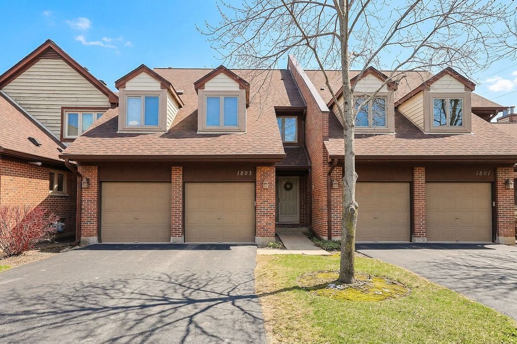 1803 Koehling Road — Northbrook, IL 60062