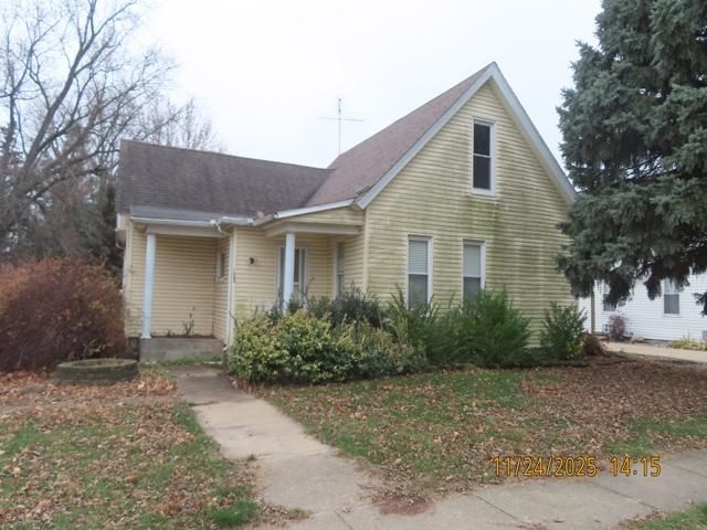103 1st Street — Bradford, IL 61421