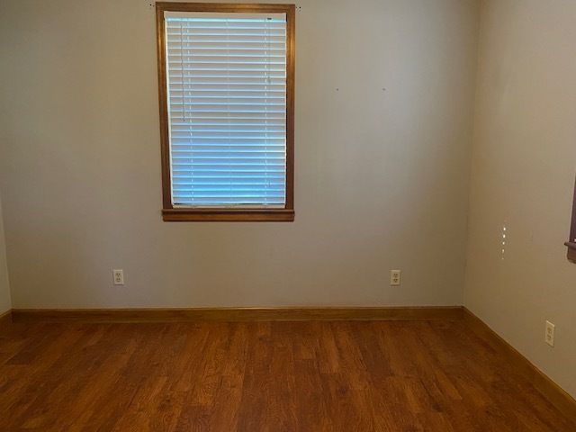 215 S Hennepin Avenue, Ladd, IL 61329