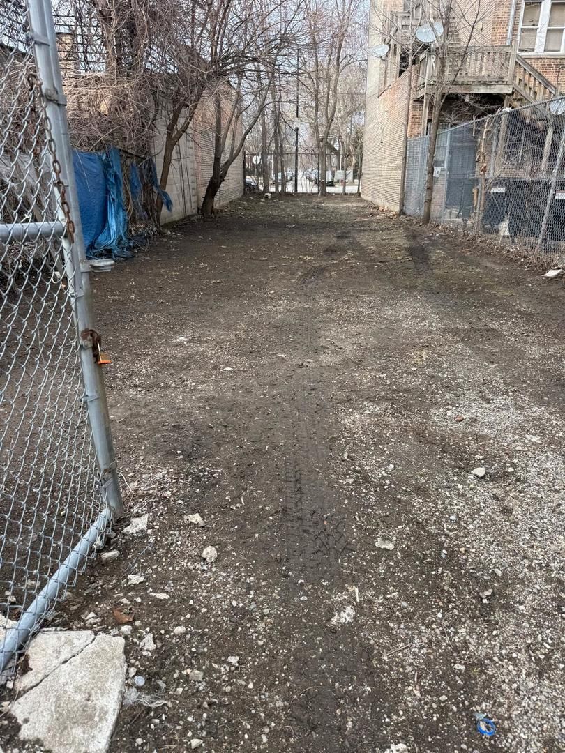 1719 E 79th Street — Chicago, IL 60649