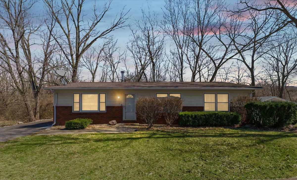 646 Cove Court, Decatur, IL 62521