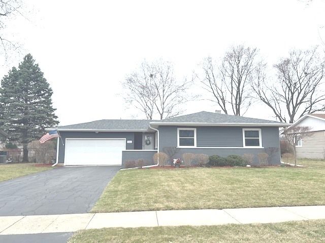 1242 N Linden Avenue — Palatine, IL 60074