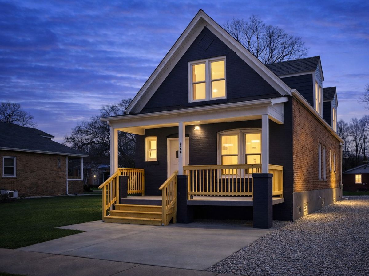 7521 Parnell Avenue, Chicago, IL 60620