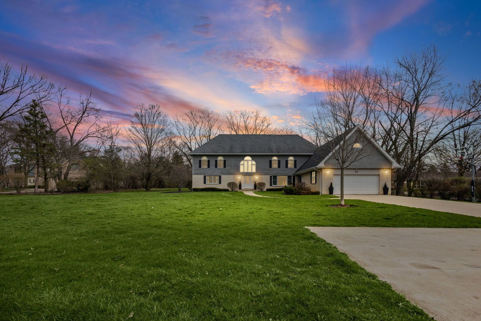 75 Ela Road — Inverness, IL 60067
