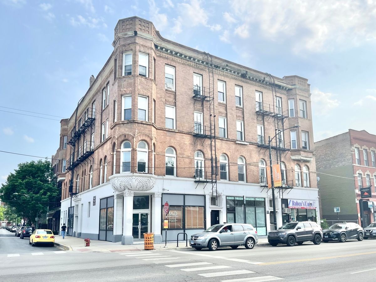 1355 Chicago Avenue, Chicago, IL 60642