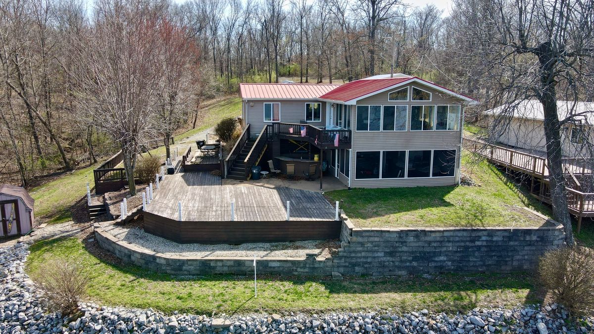 19205 Bragg Ln Lane, West Frankfort, IL 62896