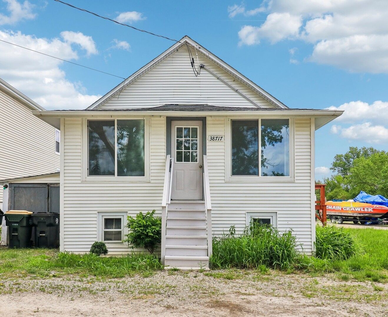 38717 N Lake Street — Antioch, IL 60002