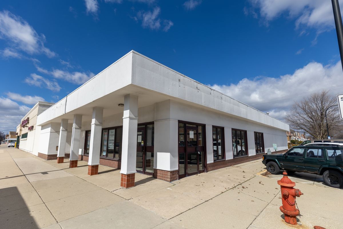 5830 35th Street, Cicero, IL 60804