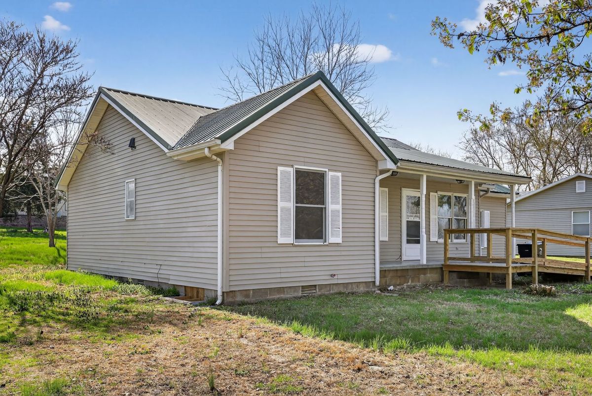 109 Illini Court, Vienna, IL 62995