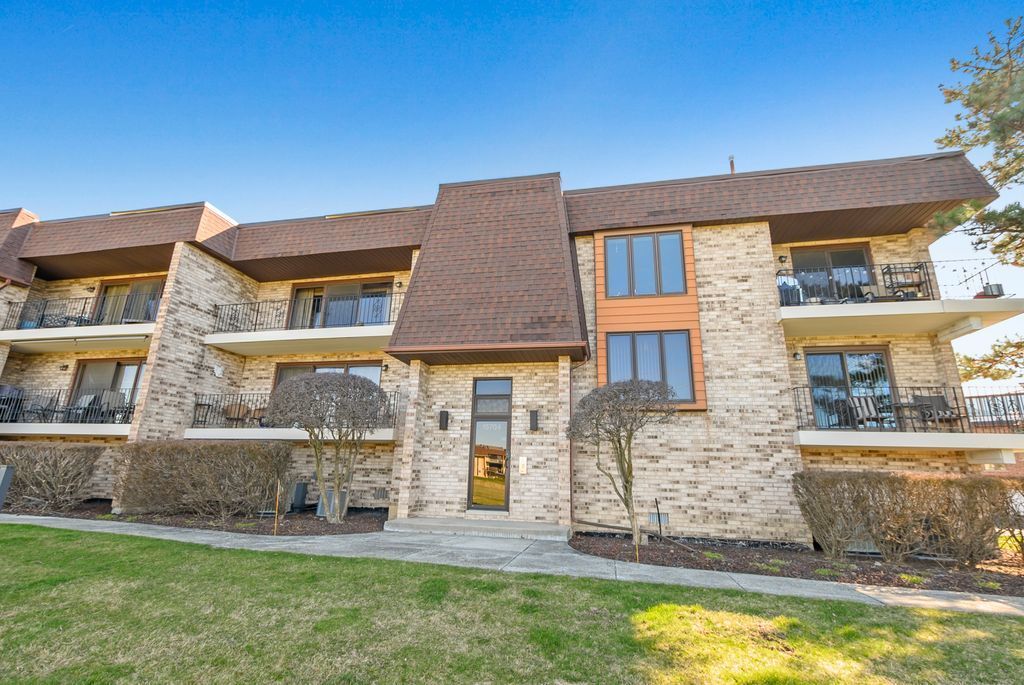 15704 Deerfield Court — Orland Park, IL 60462