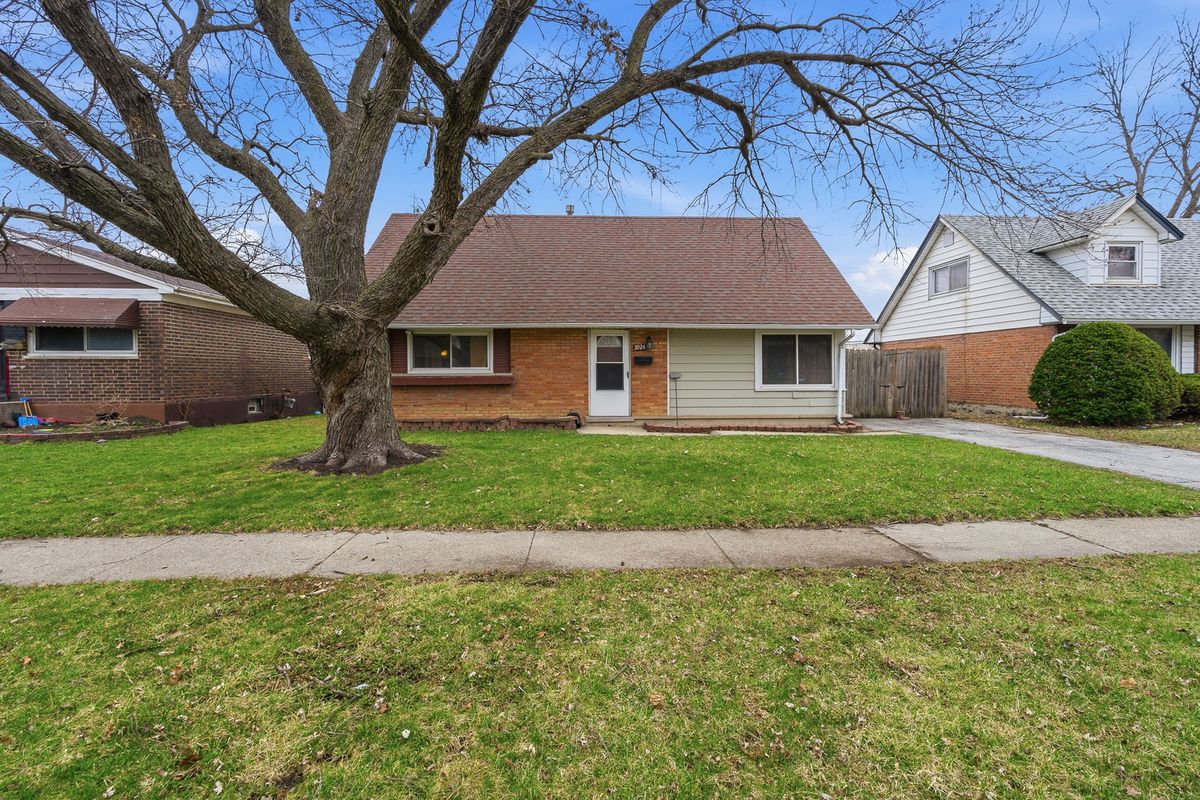 3924 167TH Place, Country Club Hills, IL 60478