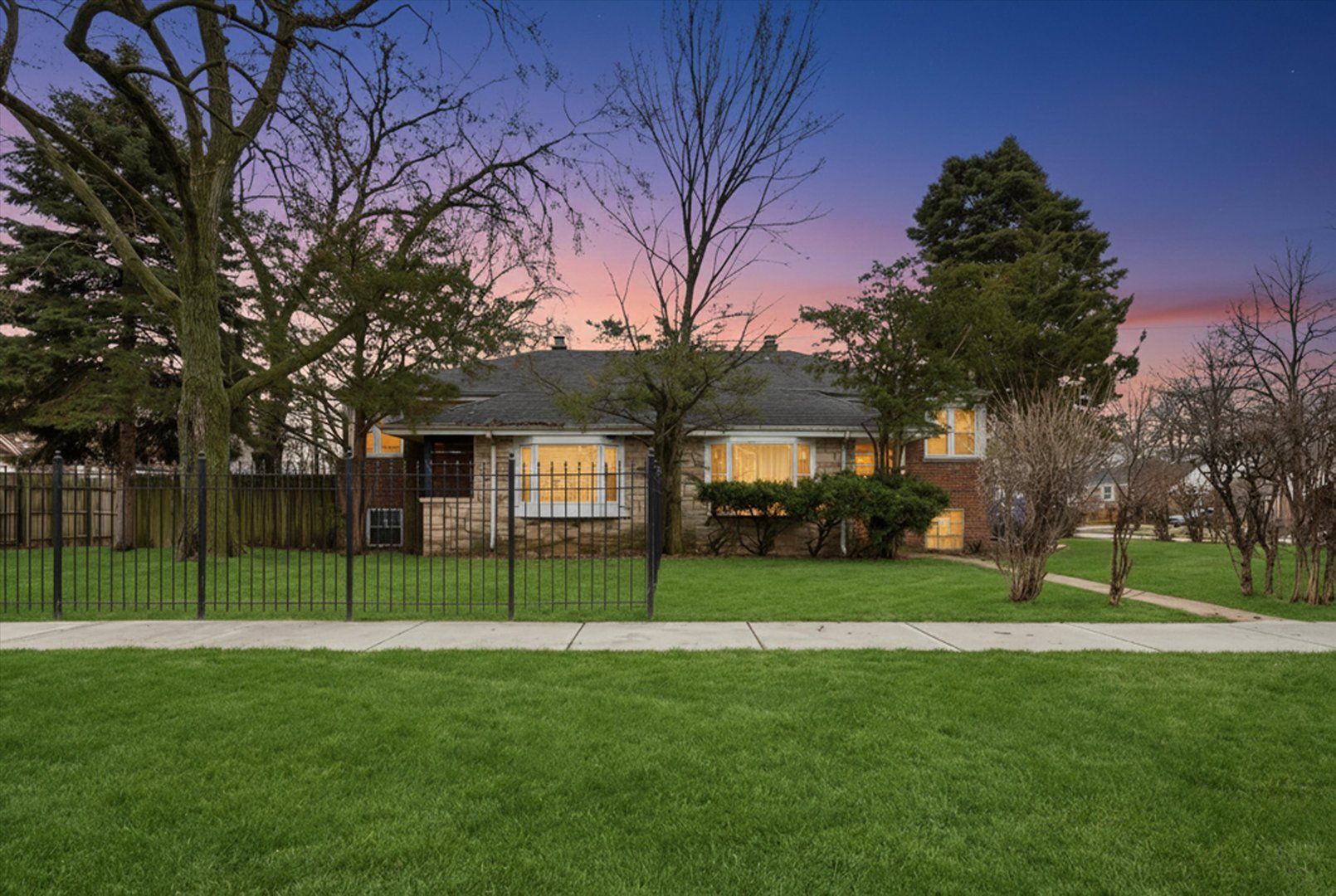 2247 E 96th Street — Chicago, IL 60617
