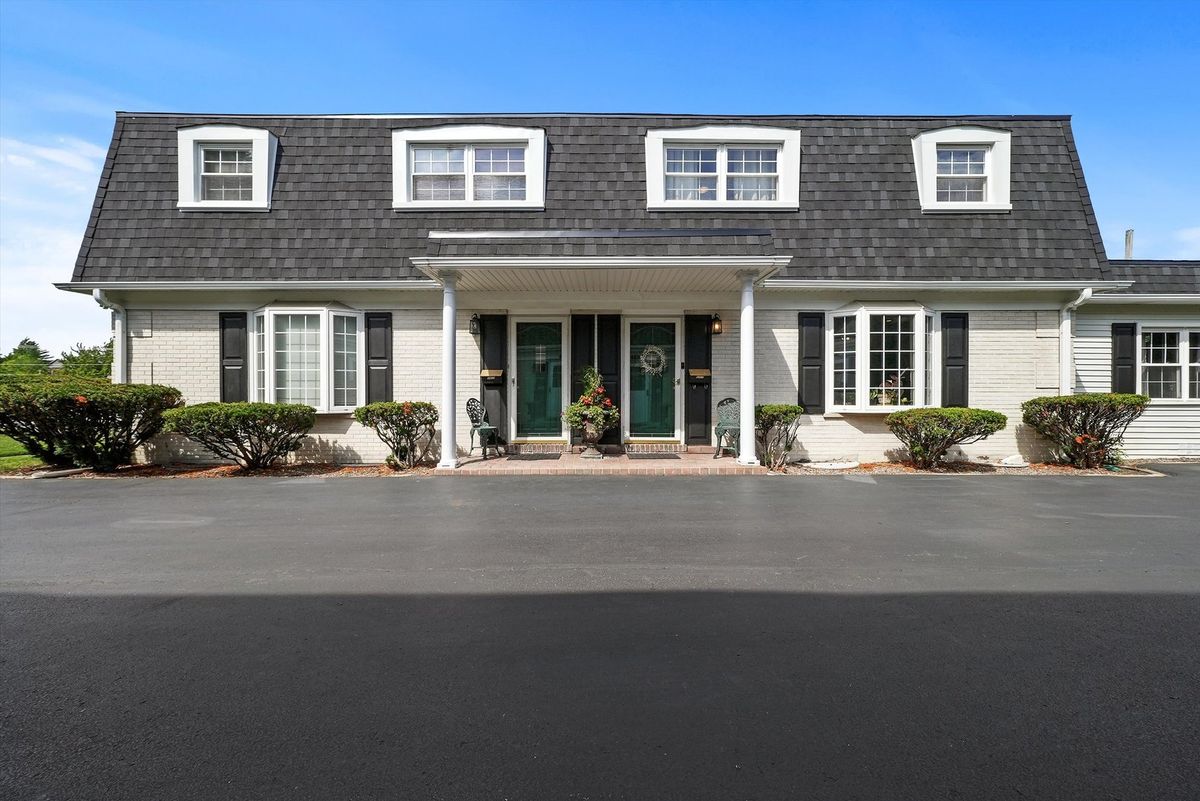 4407 Howard Avenue, Western Springs, IL 60558