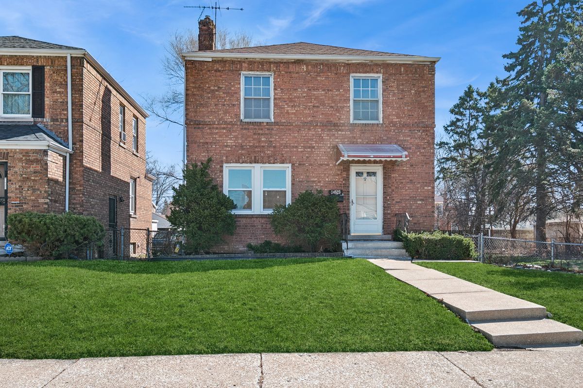 14523 Dearborn Street, Riverdale, IL 60827