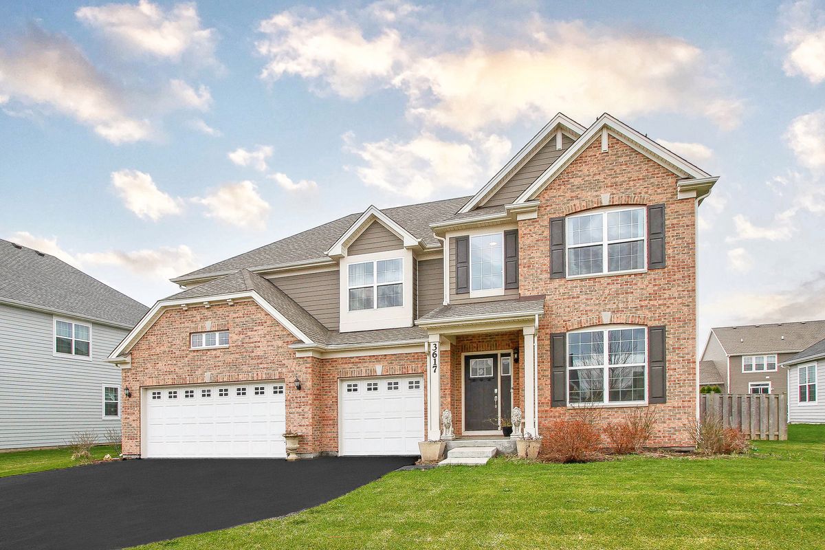 3617 Emerald Road, Elgin, IL 60124