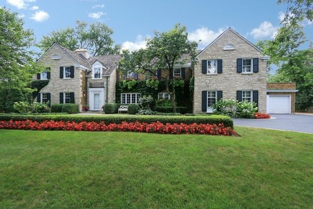 965 Castlegate Court — Lake Forest, IL 60045