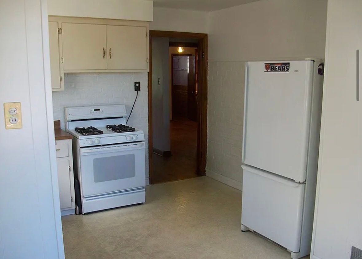 2433 Keystone Avenue, North Riverside, IL 60546