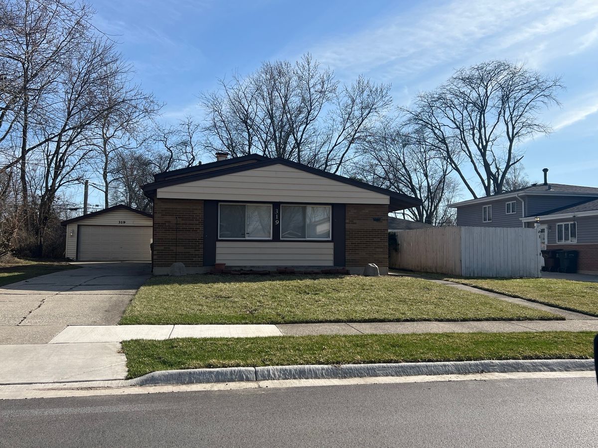 319 GENTRY Street, Park Forest, IL 60466