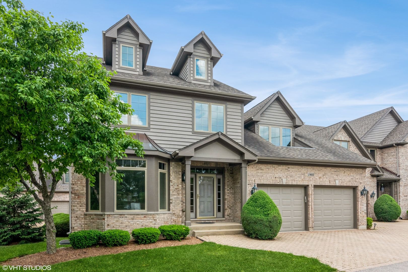 1803 RIZZI Lane — Bartlett, IL 60103