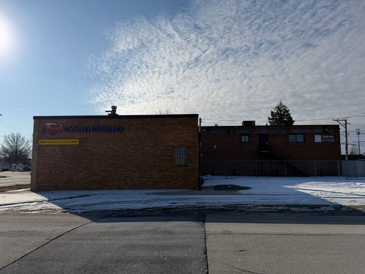 5712 S Harlem Avenue, Summit, IL 60501