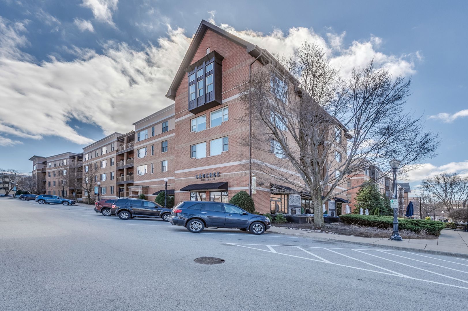 935 Burlington Avenue #304 — Downers Grove, IL 60515