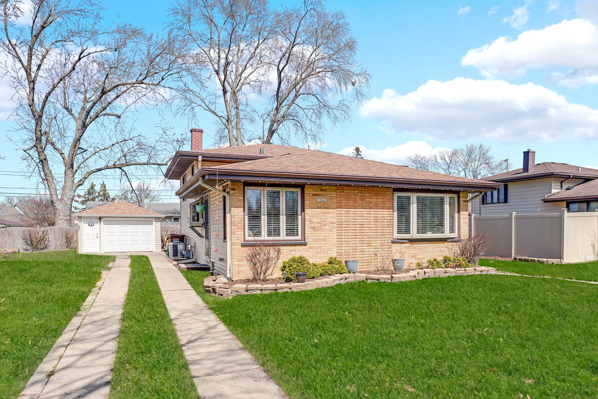 7306 Dorothy Lane, Tinley Park, IL 60477