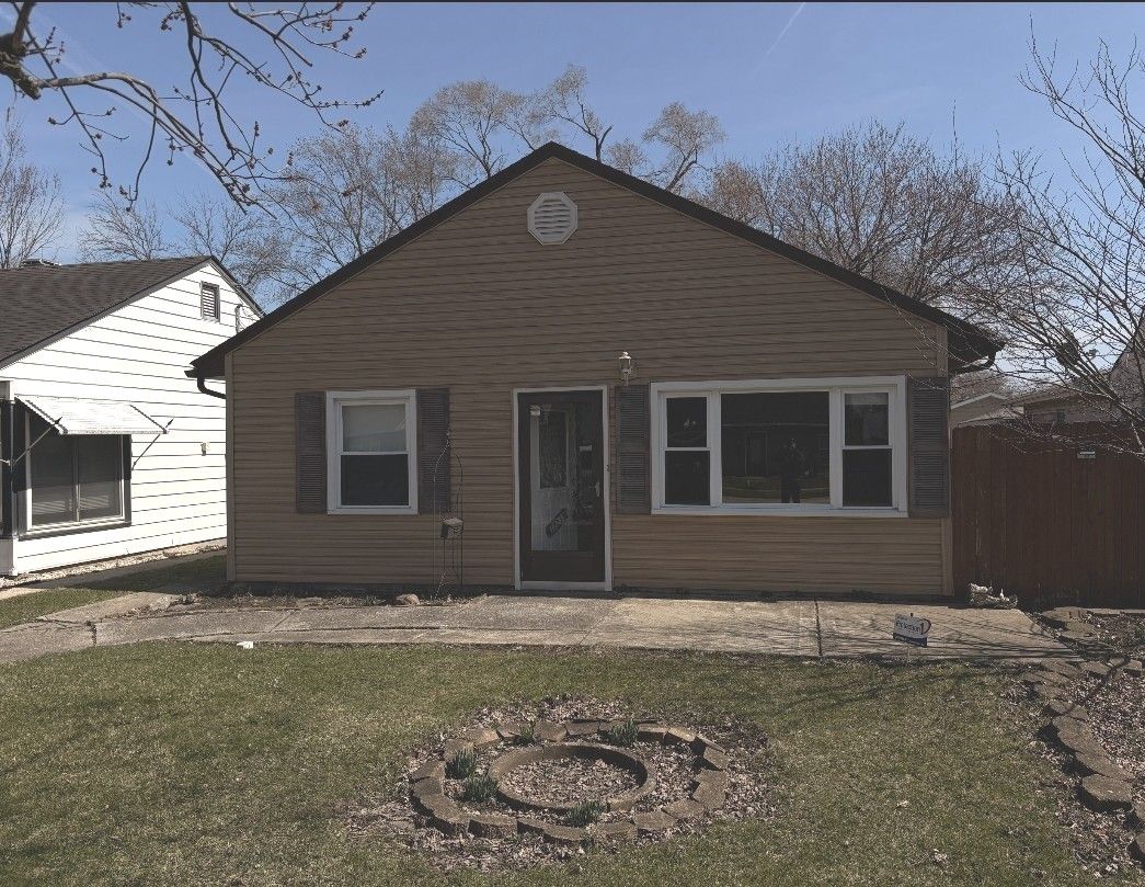 17053 Lorenz Avenue — Lansing, IL 60438