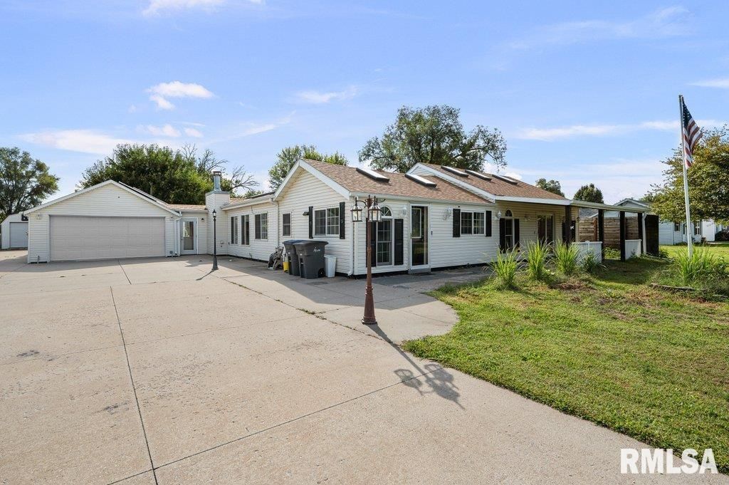 705 13TH Street, Milan, IL 61264