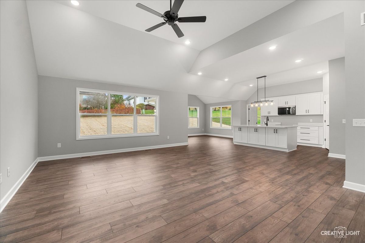 909 Bainbridge Court, Sandwich, IL 60548