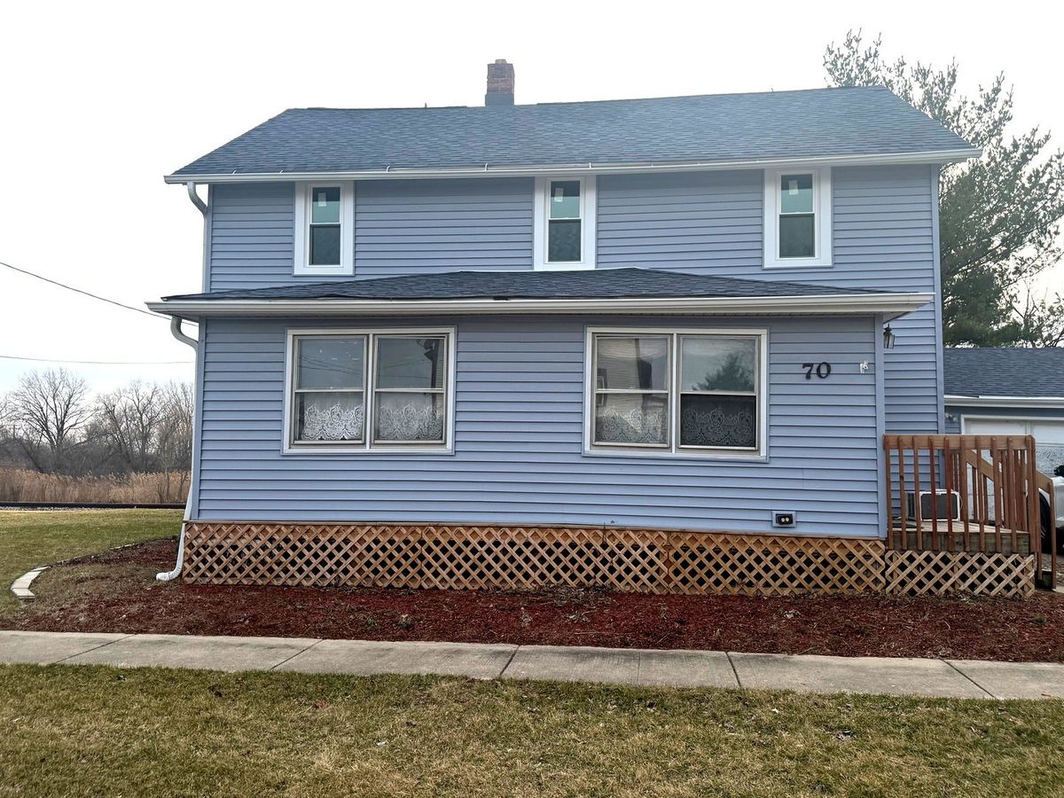 70 Railroad Street, Gilberts, IL 60136