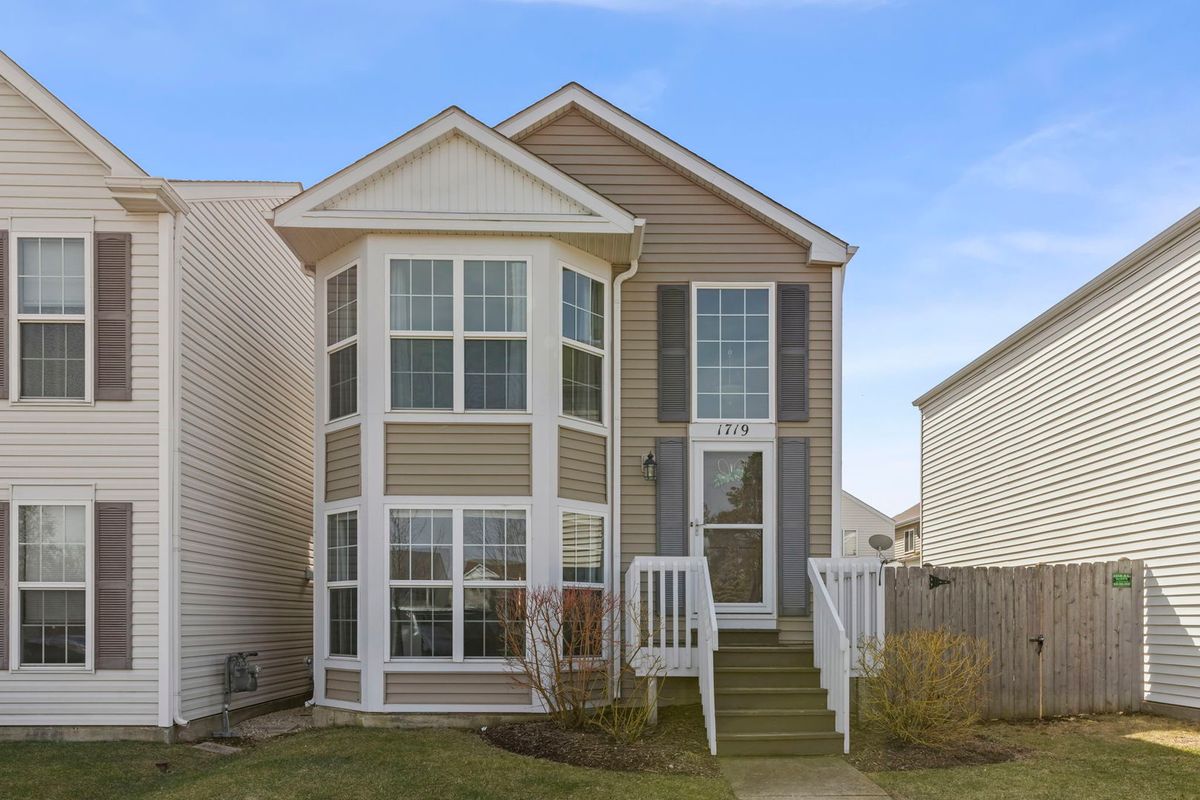 1719 Ravine Park Lane, Aurora, IL 60504